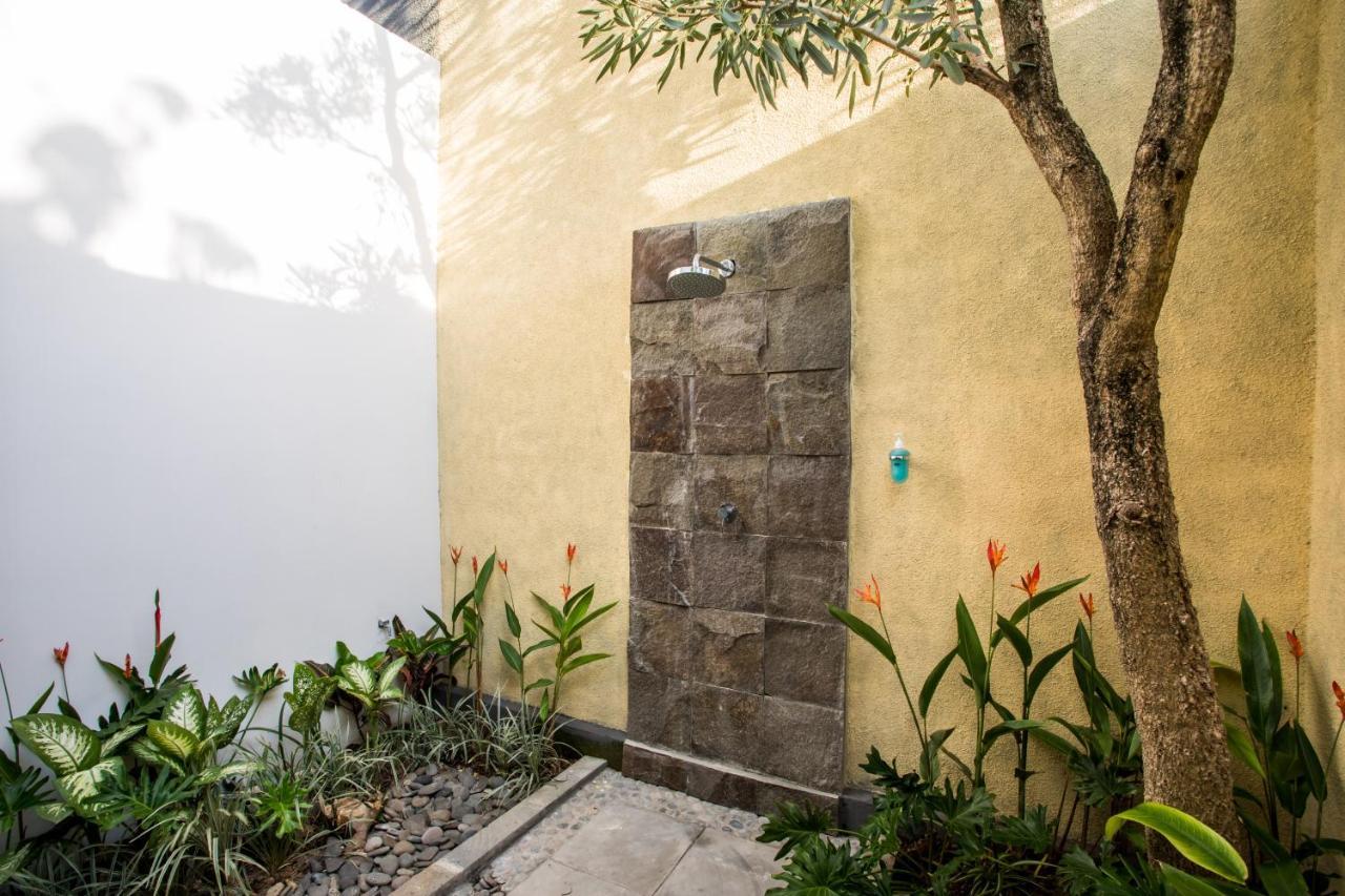 スミニャック Casa Lalitaヴィラ エクステリア 写真